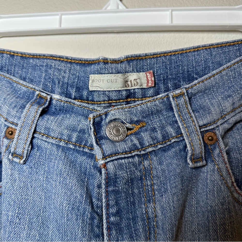 Levi's Women's Boot Cut 2007 Jeans - Picture 6 of 10